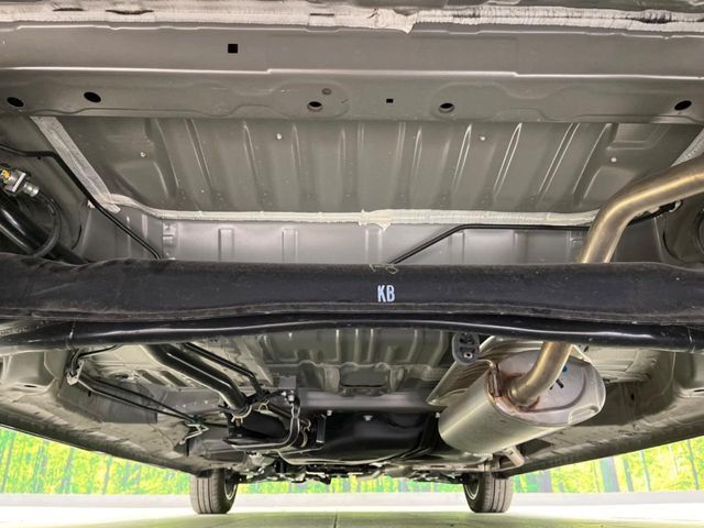 HONDA N BOX CUSTOM 2025 Image 31