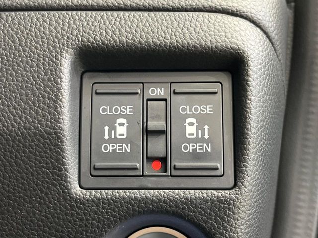 HONDA N BOX CUSTOM 2021 Image 31