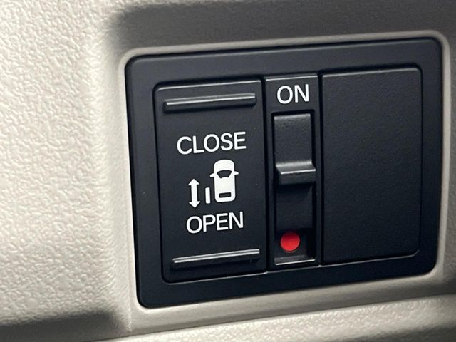 HONDA N BOX 2023 Image 31