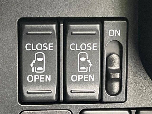 TOYOTA TANK 2017 Image 31