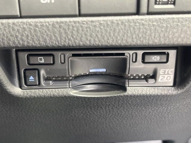 TOYOTA HARRIER 2WD 2023 Image 31