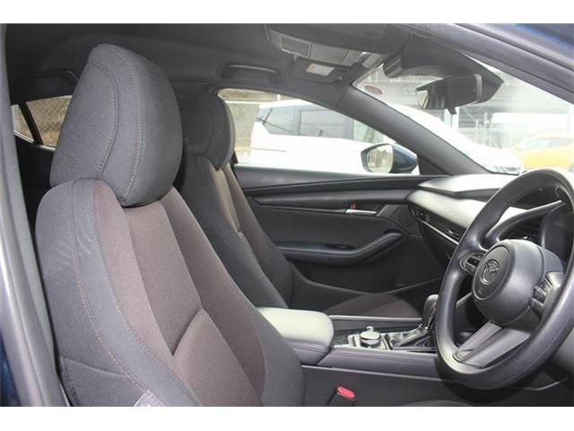 MAZDA 3 FASTBACK 2023 Image 31