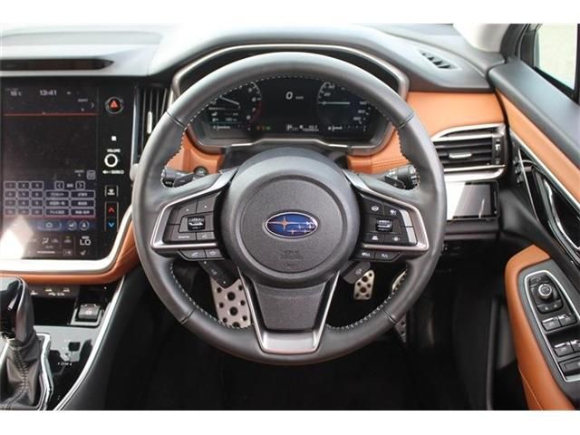 SUBARU LEGACY OUTBACK 2022 Image 31