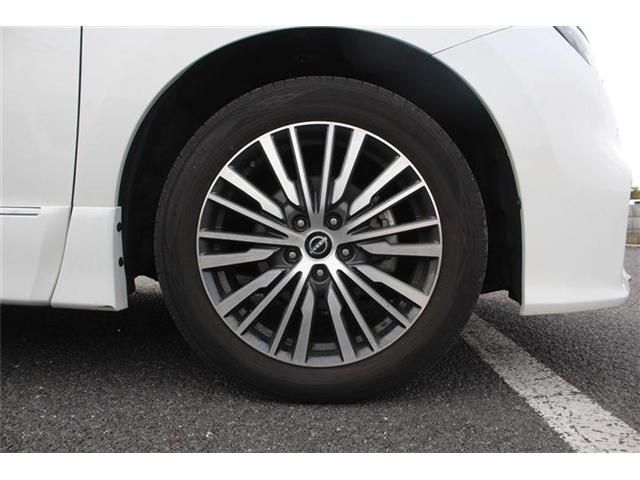 NISSAN ELGRAND 2024 Image 31