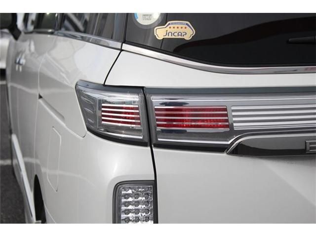 NISSAN ELGRAND 2024 Image 31