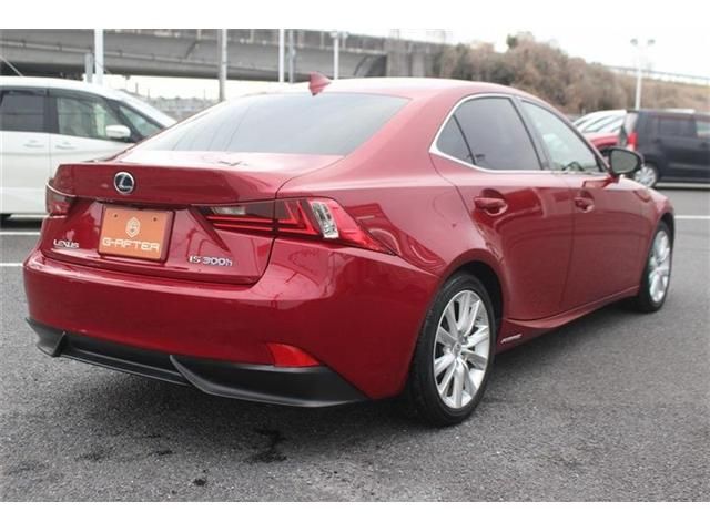 TOYOTA LEXUS IS300H 2016 Image 31