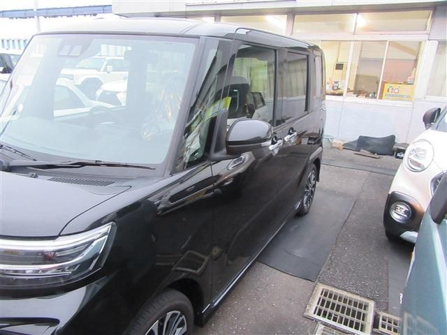 DAIHATSU TANTO CUSTOM 2025 Image 31