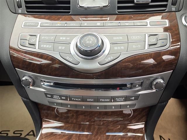 NISSAN FUGA HYBRID 2018 Image 31