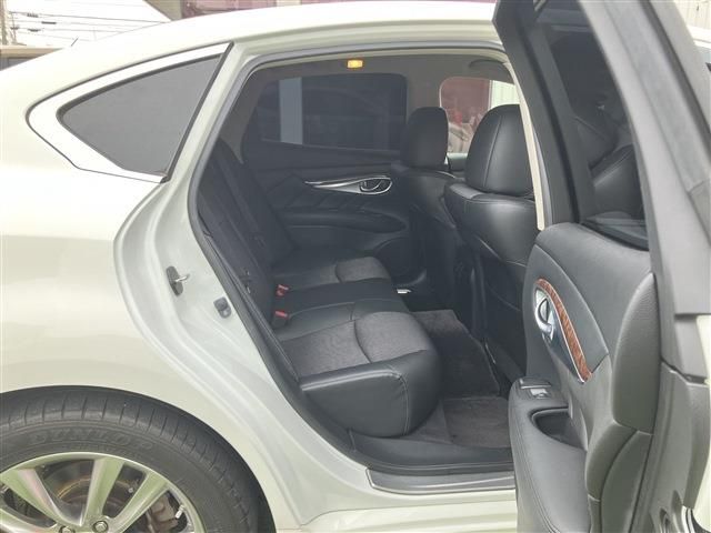 NISSAN FUGA HYBRID 2015 Image 31