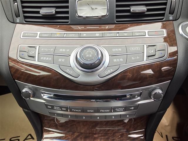 NISSAN FUGA HYBRID 2015 Image 31