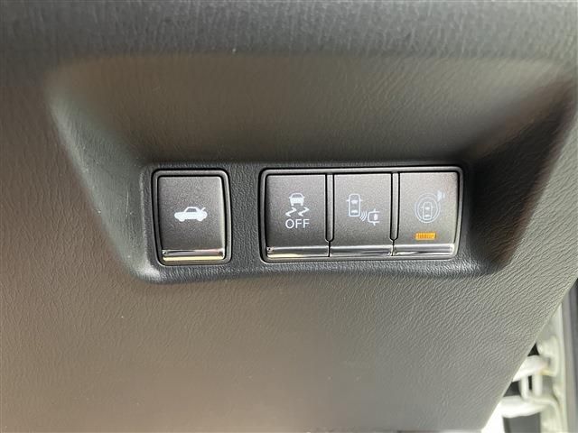 NISSAN FUGA HYBRID 2015 Image 31