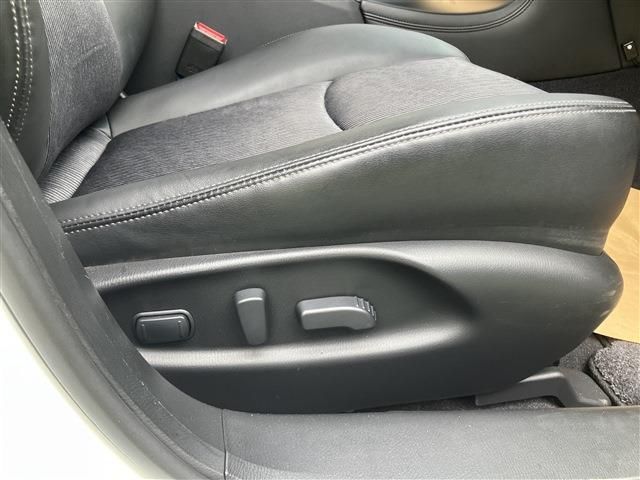 NISSAN FUGA HYBRID 2015 Image 31