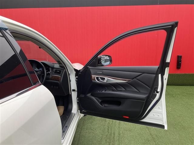 NISSAN FUGA HYBRID 2015 Image 31