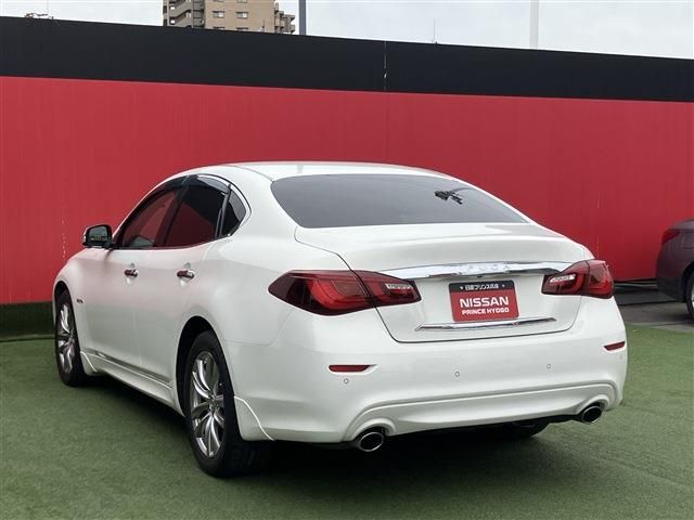 NISSAN FUGA HYBRID 2015 Image 31