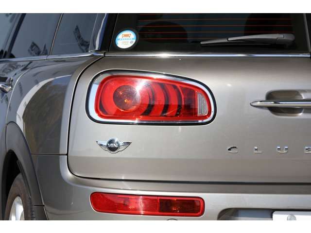 BMW MINI ONE CLUBMAN 2017 Image 31