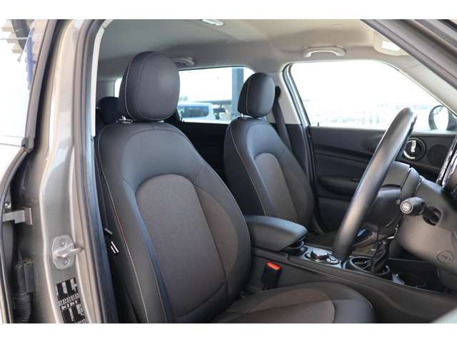 BMW MINI ONE CLUBMAN 2017 Image 31