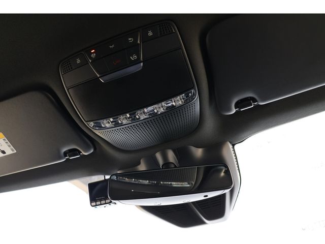 MERCEDES BENZ GLC CL 2020 Image 31