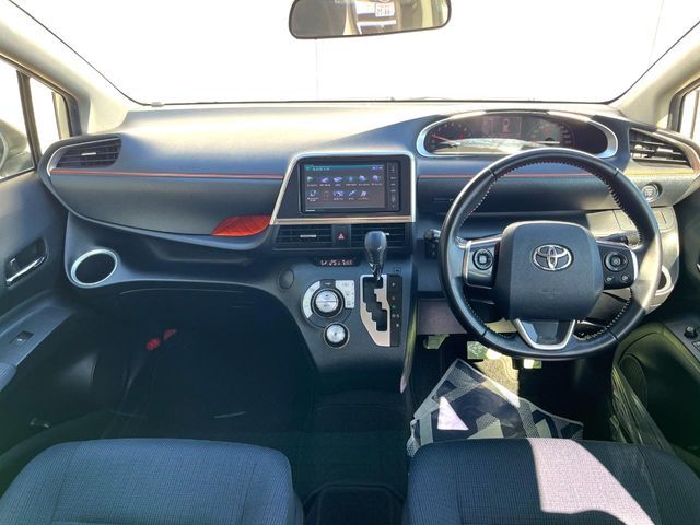 TOYOTA SIENTA 2017 Image 31