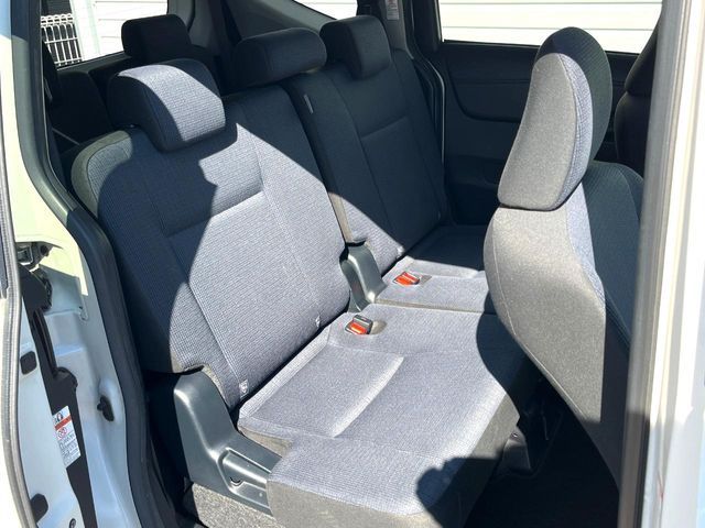 TOYOTA SIENTA 2017 Image 31