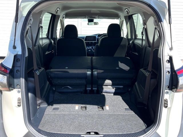 TOYOTA SIENTA 2017 Image 31