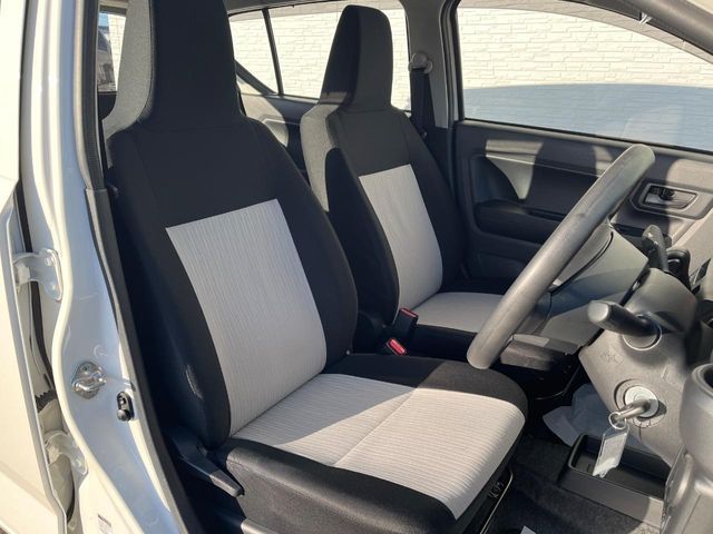 DAIHATSU MIRA E:S 2020 Image 31