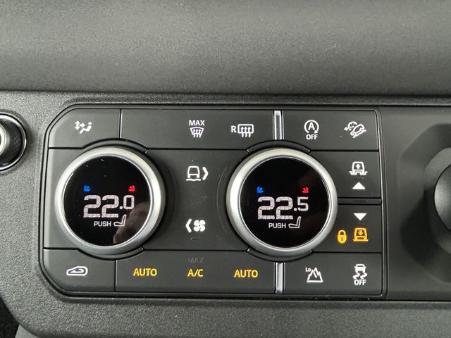 ROVER DEFENDER 2023 Image 31