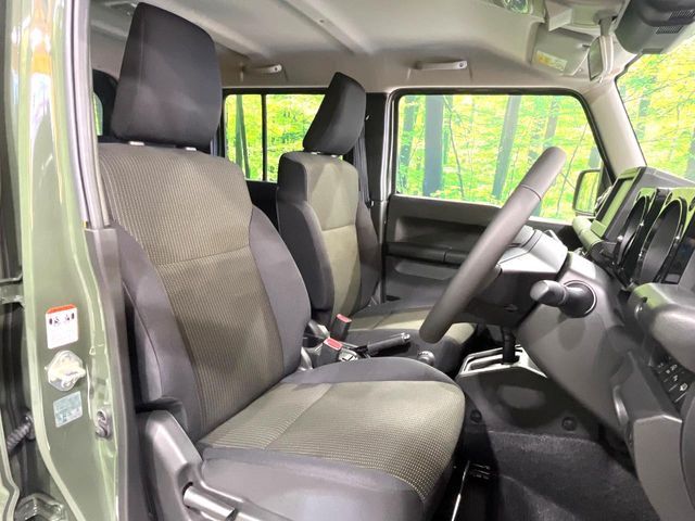 SUZUKI JIMNY NOMADE 2025 Image 31