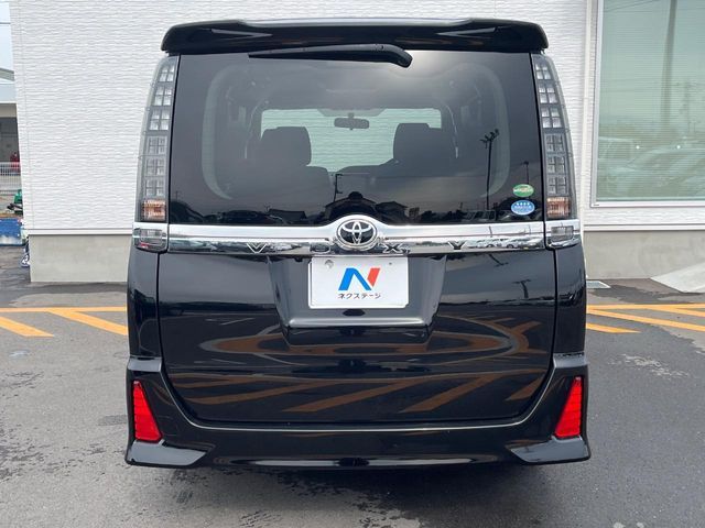 TOYOTA VOXY 2015 Image 31