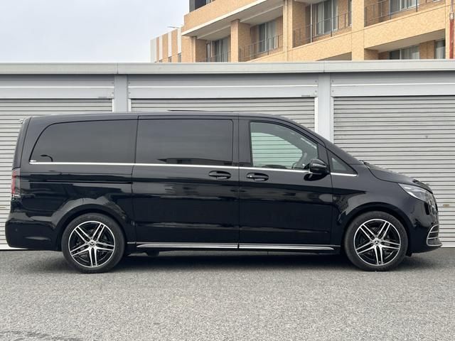 MERCEDES BENZ V CLAS 2024 Image 31