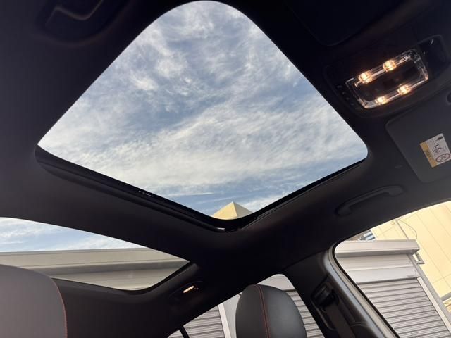 MERCEDES BENZ EQB 2023 Image 31