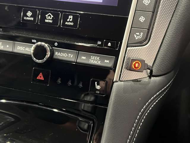 NISSAN SKYLINE HYBRID 2016 Image 31