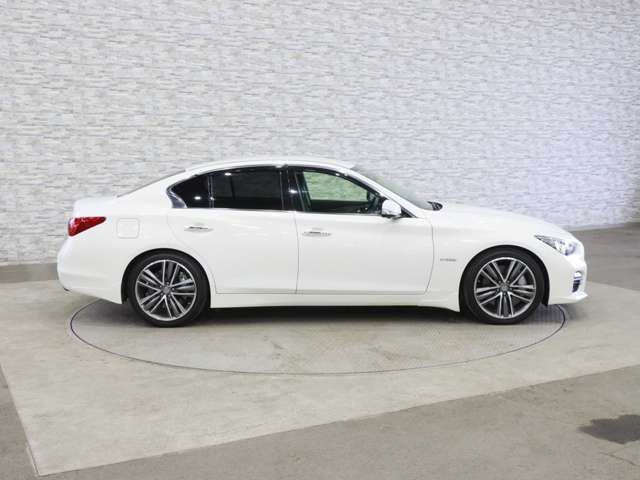 NISSAN SKYLINE HYBRID 2016 Image 31