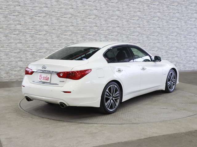 NISSAN SKYLINE HYBRID 2016 Image 31