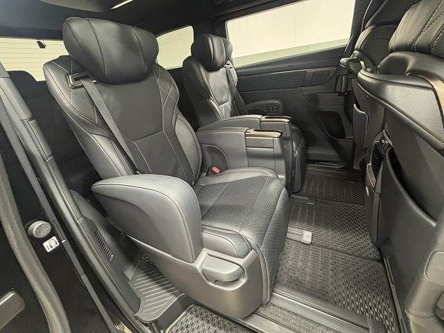 TOYOTA VELLFIRE  HYBRID 2024 Image 31