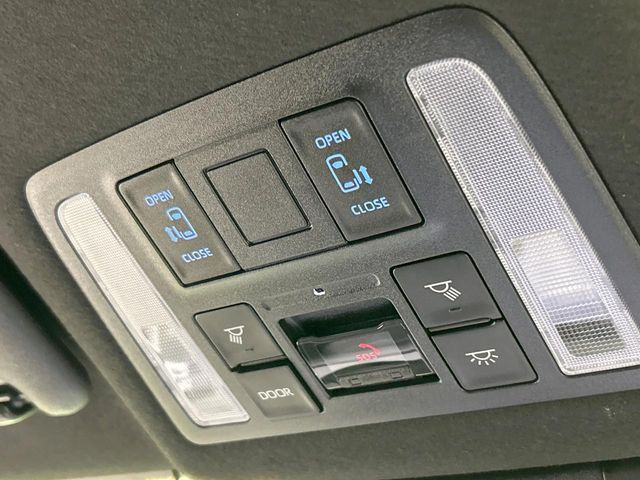 TOYOTA VOXY 2024 Image 31