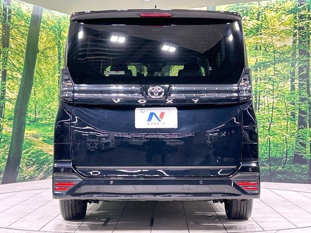 TOYOTA VOXY 2024 Image 31