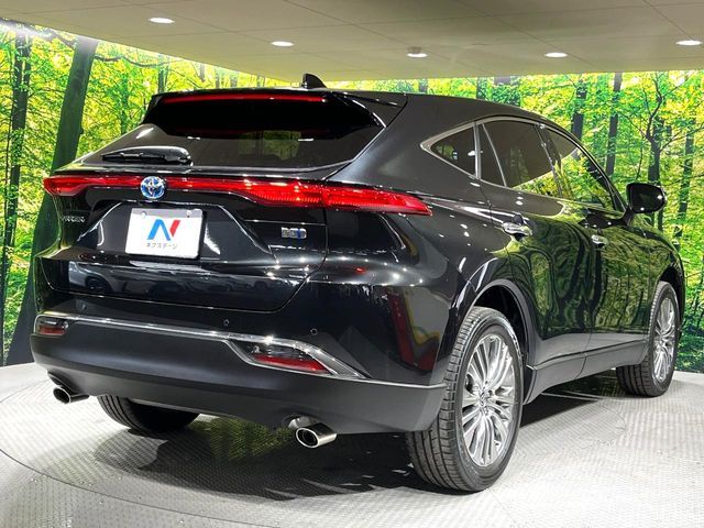 TOYOTA HARRIER HYBRID 2023 Image 31