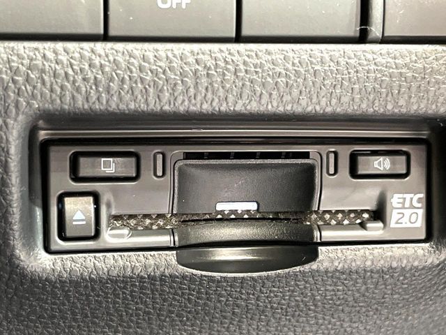 TOYOTA HARRIER 2WD 2024 Image 31