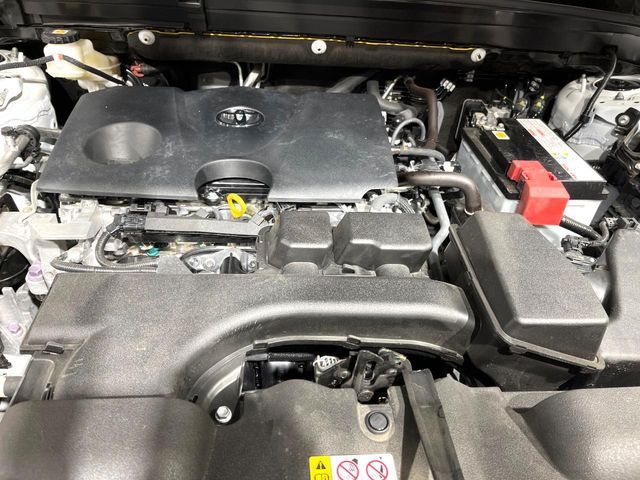 TOYOTA HARRIER 2WD 2024 Image 31