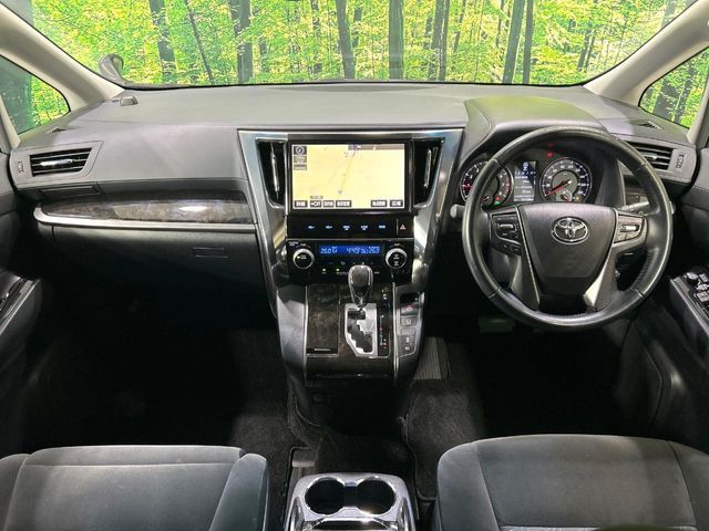 TOYOTA ALPHARD 2017 Image 31