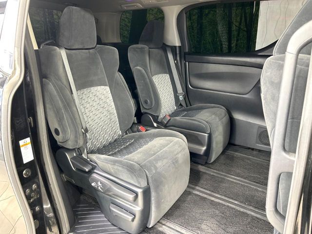 TOYOTA ALPHARD 2017 Image 31