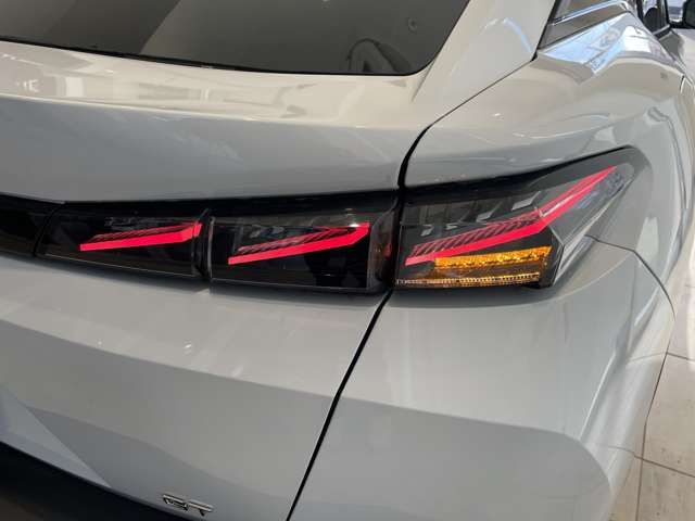 PEUGEOT 408 2025 Image 31