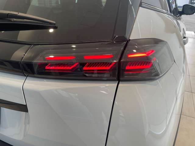 PEUGEOT 2008 2025 Image 31