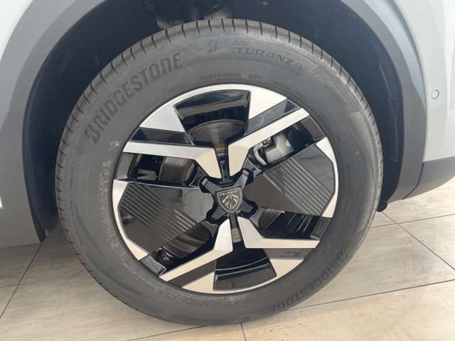 PEUGEOT 2008 2025 Image 31