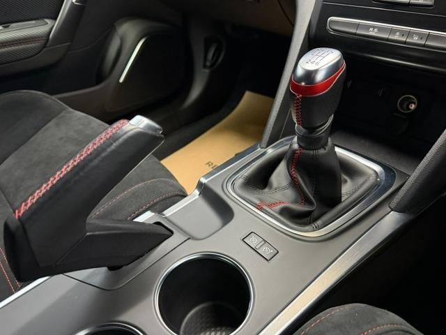 RENAULT MEGANE HATCH 2020 Image 31