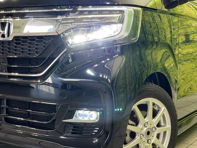 HONDA N BOX CUSTOM 2019 Image 31