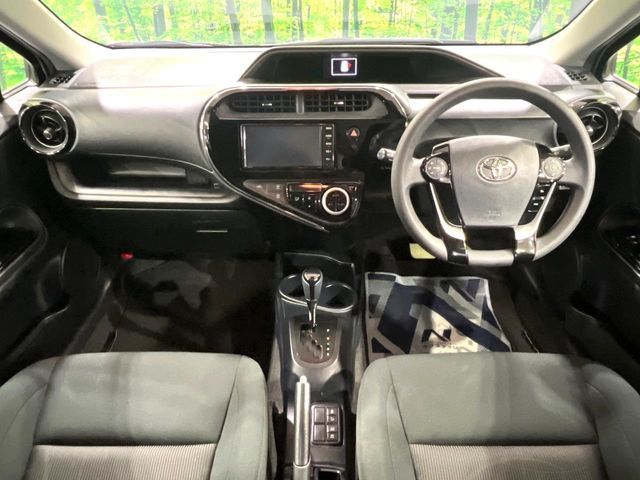 TOYOTA AQUA 2018 Image 31