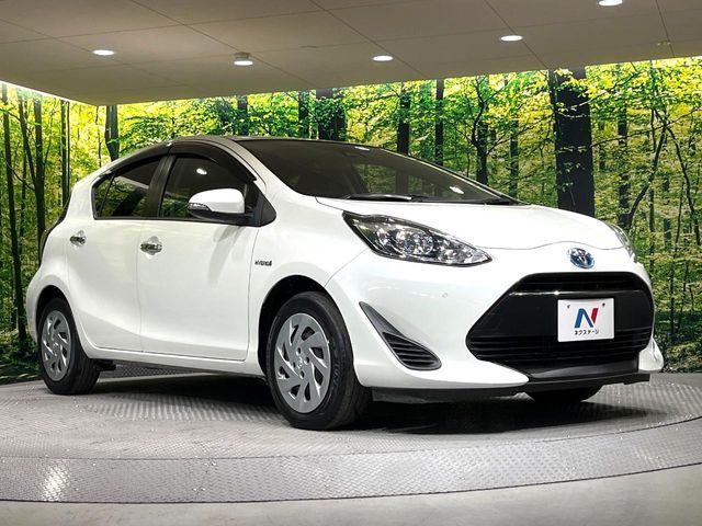 TOYOTA AQUA 2018 Image 31