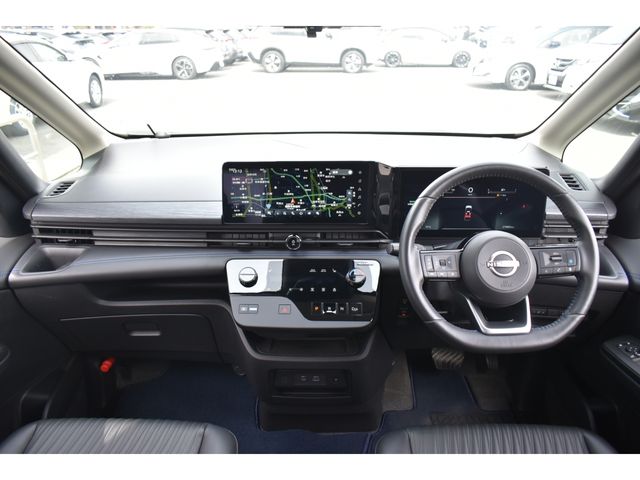 NISSAN SERENA  WG 2023 Image 31