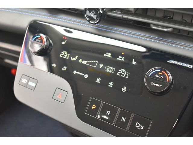 NISSAN SERENA  WG 2023 Image 31